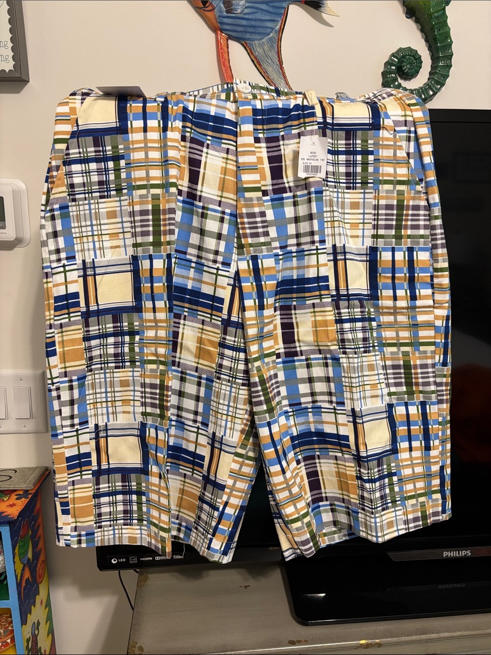 Plaid Casual Shorts in Blue, Yellow & Green